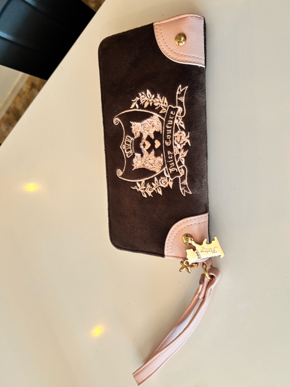 NWOT Juicy Couture wristlet